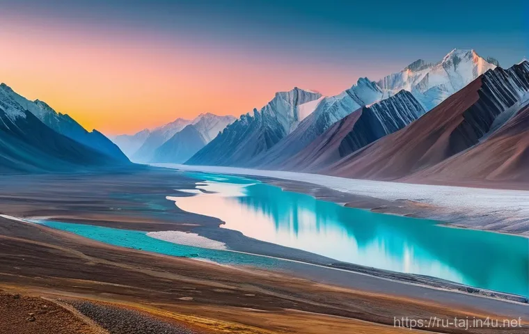 타지키스탄의 주요 산맥 - **Vast Pamir Plateau at Sunset:** A panoramic, ultra-wide shot of the "Roof of the World" in the Pam...
